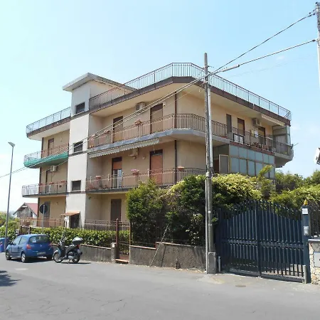 Casa Monterosso Apartment Aci Sant'Antonio